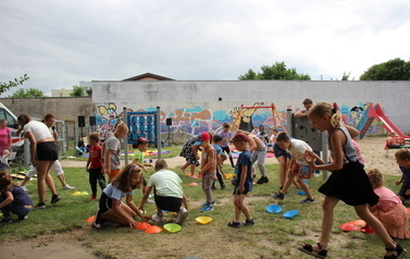 Letni piknik rodzinny na placu zabaw w Trojanowie (2.07.2023) 58