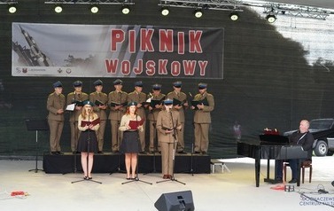 VI Piknik Wojskowy 90