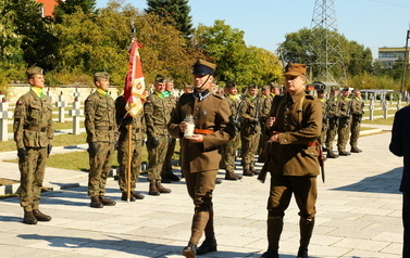 84. rocznica Bitwy nad Bzurą - uroczystości na cmentarzu w Trojanowie (17.09.2023 r.) 3