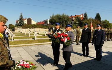 84. rocznica Bitwy nad Bzurą - uroczystości na cmentarzu w Trojanowie (17.09.2023 r.) 6