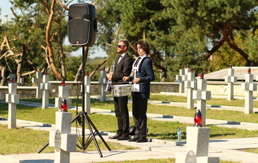 84. rocznica Bitwy nad Bzurą - uroczystości na cmentarzu w Trojanowie (17.09.2023 r.) 17