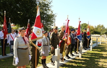84. rocznica Bitwy nad Bzurą - uroczystości na cmentarzu w Trojanowie (17.09.2023 r.) 29