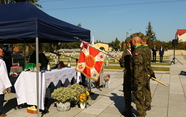 84. rocznica Bitwy nad Bzurą - uroczystości na cmentarzu w Trojanowie (17.09.2023 r.) 43