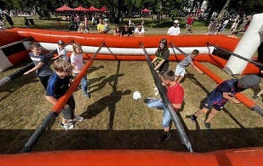 Miejski Dzień Dziecka w parku Garbolewskiego (26.05.2024 r.) 103