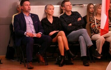 Gala festiwalu &quot;NIe m&oacute;wię szeptem, gdy m&oacute;wię skąd jestem&quot; 9.03.2025 r.  42