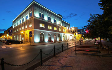 The Municipal Market Hall