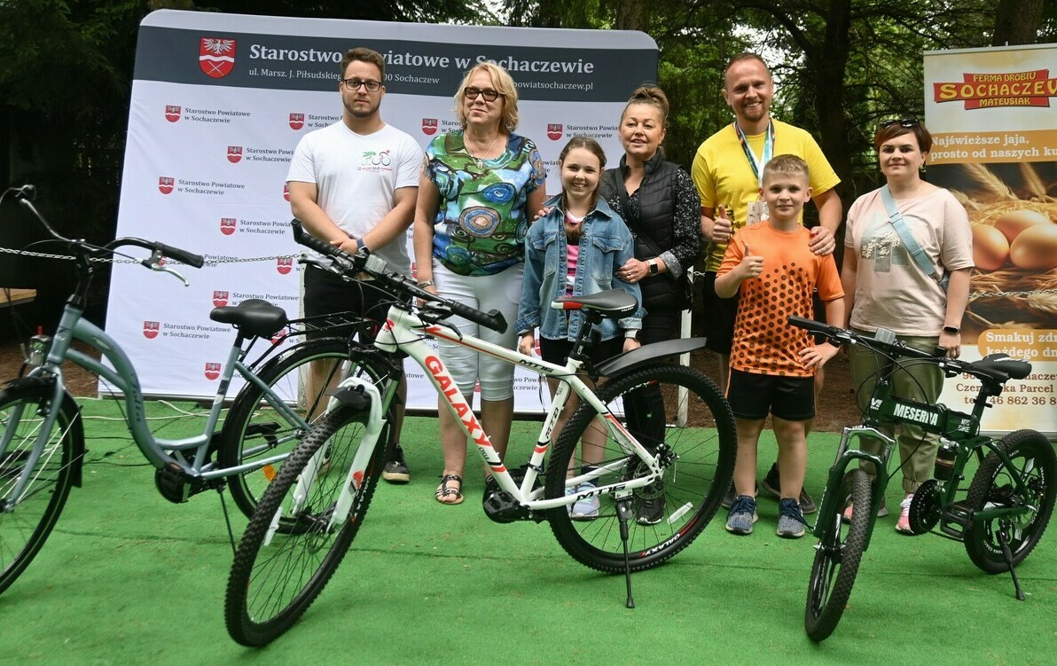 Zdjęcie do Blisko 800 uczestnik&oacute;w na rajdzie &bdquo;Od Juniora do Seniora&rdquo;