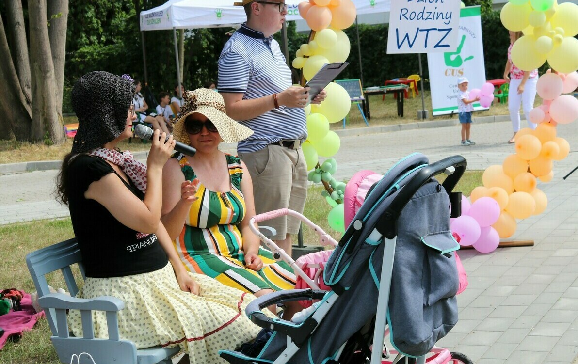 Zdjęcie do Rodzinnie w warsztacie