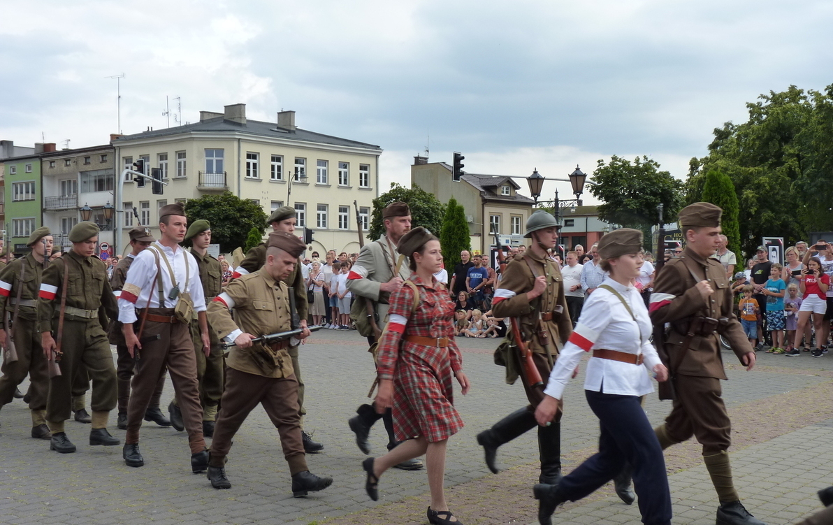 Zdjęcie do Program obchod&oacute;w 80. rocznicy wybuchu powstania warszawskiego w Sochaczewie