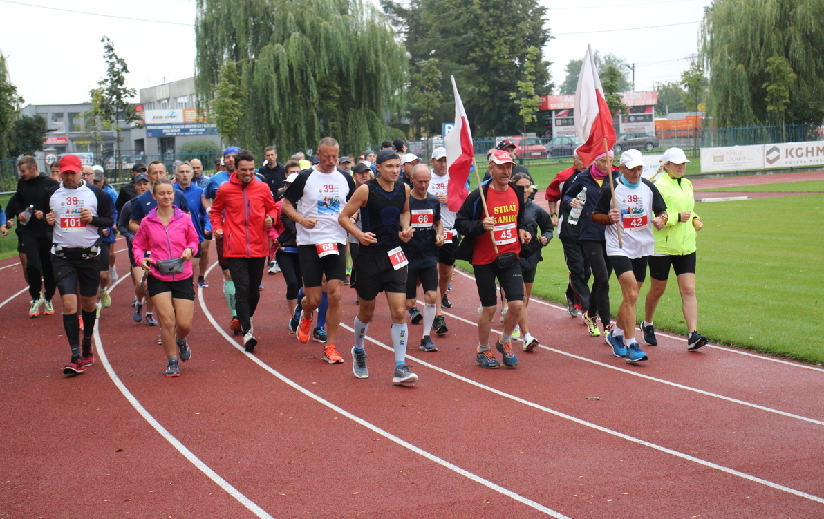 Zdjęcie do Jubileuszowy 40. P&oacute;łmaraton Szlakiem Walk nad Bzura - ruszyły zapisy