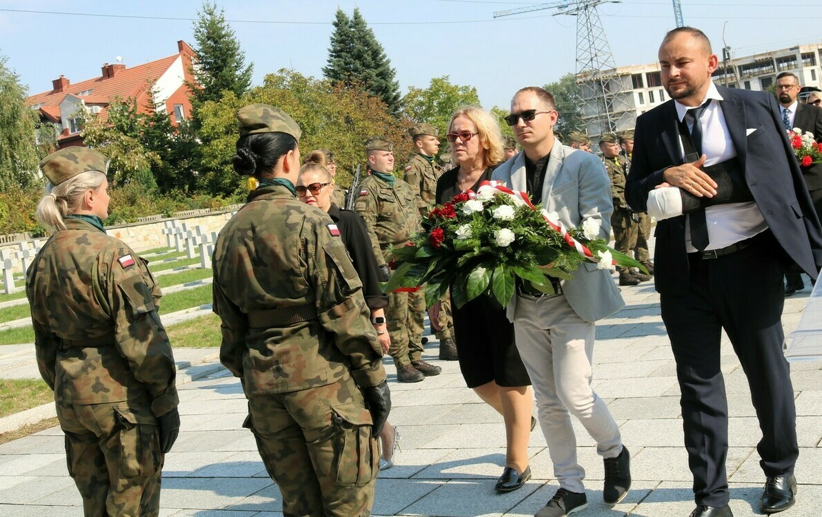 Zdjęcie do To z ich krwi wzrosła wolna i niepodległa Polska