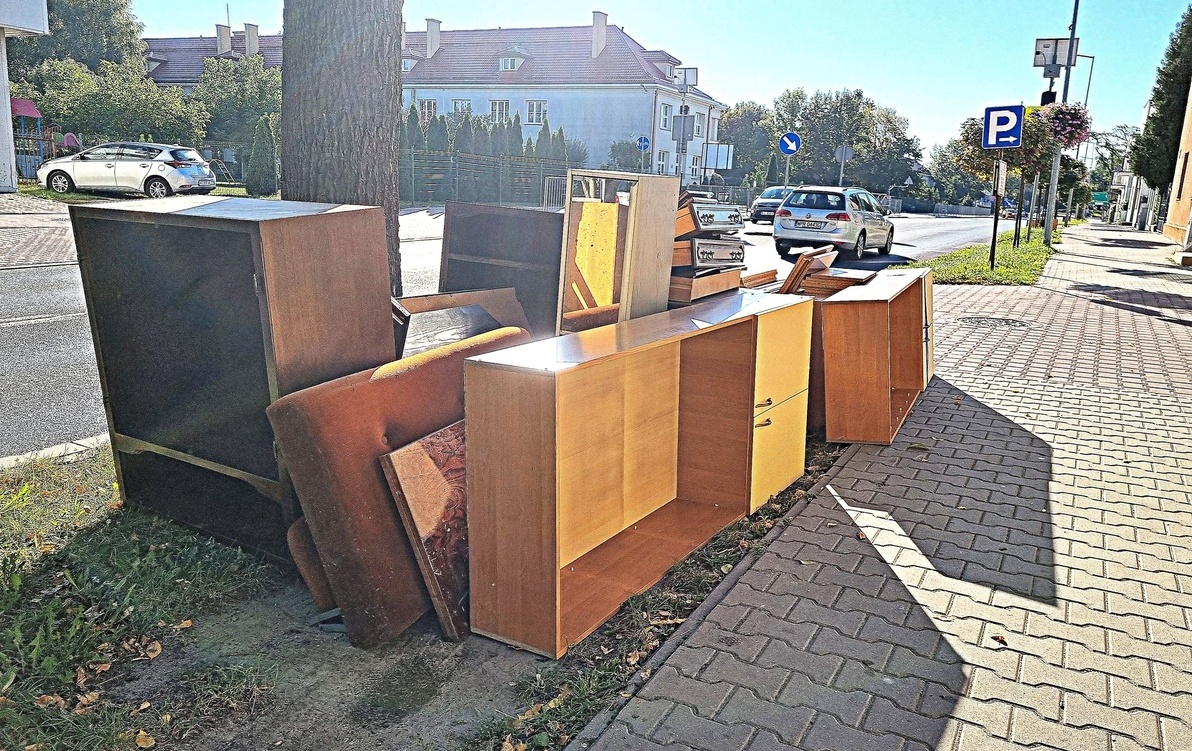 Zdjęcie do Zbi&oacute;rka zużytych mebli: 22 października w strefie III
