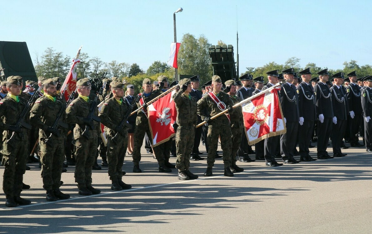 Zdjęcie do 80 lat na straży polskiego nieba