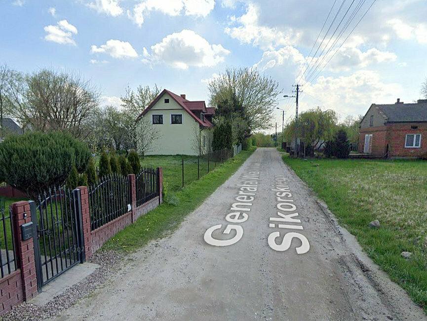 Zdjęcie do Asfalt, r&oacute;wnanie, chodniki - wiosna na drogach