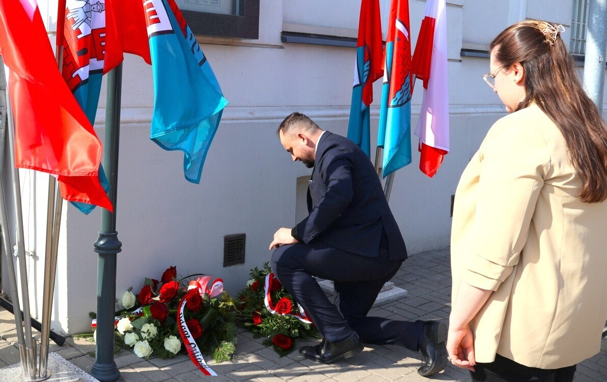 Zdjęcie do Pamiętamy o bohaterach ratujących Żyd&oacute;w