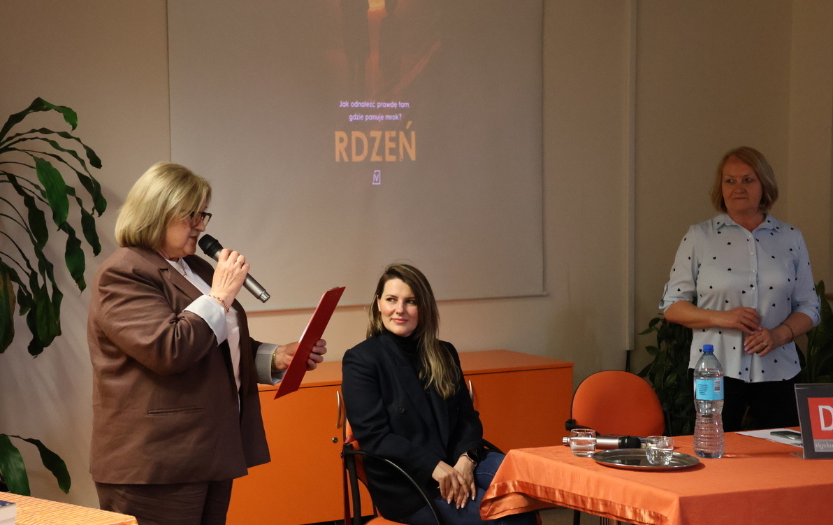 Zdjęcie do Weronika Mathia w MBP o swojej tw&oacute;rczości