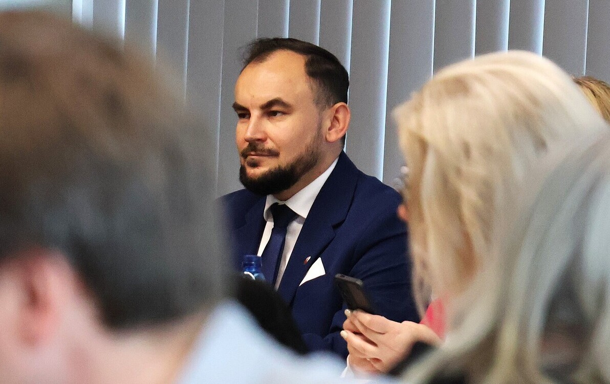 Zdjęcie do Wszyscy radni za wotum i absolutorium dla burmistrza