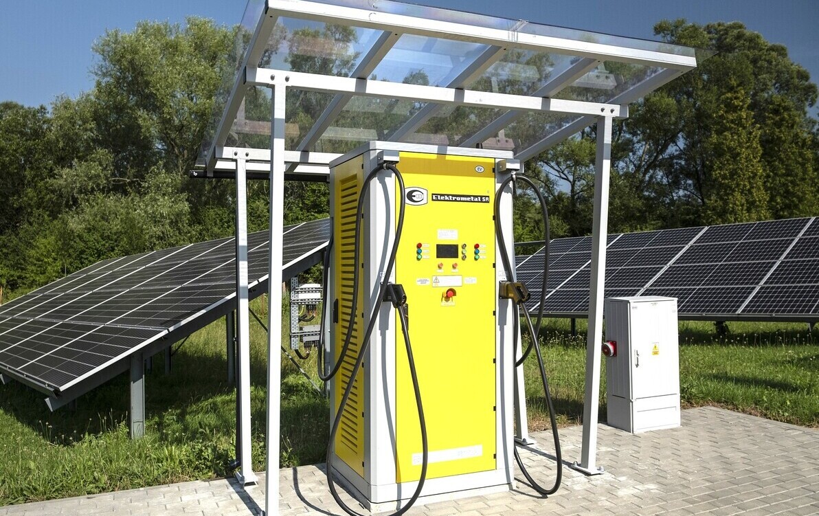 Zdjęcie do Wiemy kto uruchomi stacje ładowania autobus&oacute;w elektrycznych