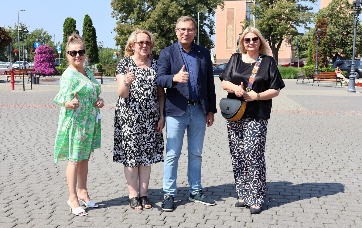 Zdjęcie do Zapraszamy na Rodzinny Rajd Rowerowy im. Anny i Tadeusza Krawczyk&oacute;w