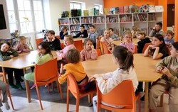 Zdjęcie do MBP zaprasza na zajęcia "Mali wielcy artyści...
