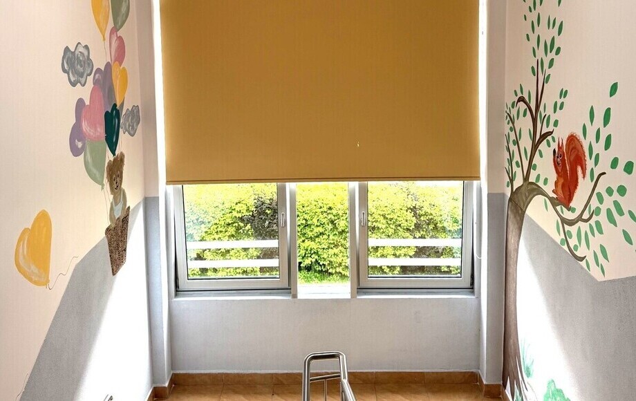 Zdjęcie do Jasne wnętrza, bajkowe malowidła i nowa sala sensoryczna