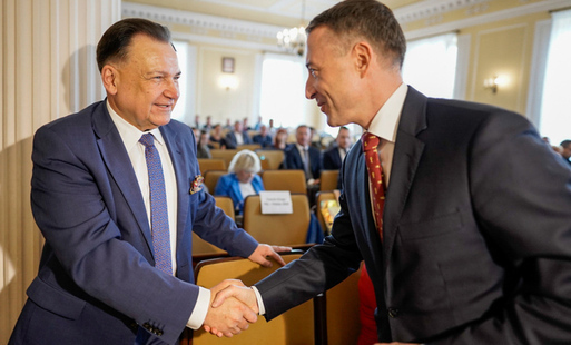 Zdjęcie do Adam Struzik po raz si&oacute;dmy marszałkiem