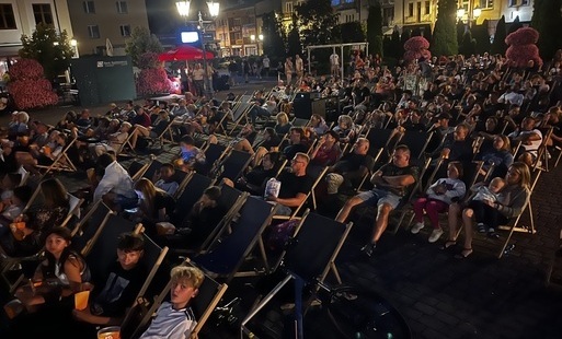 Zdjęcie do Film o Podhalu na sochaczewskim placu