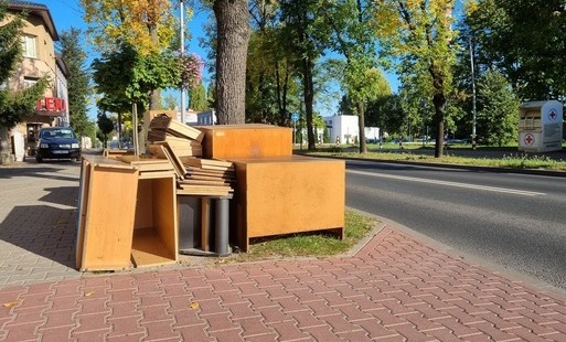 Zdjęcie do Zbi&oacute;rka zużytych mebli: 5 października w sektorze A