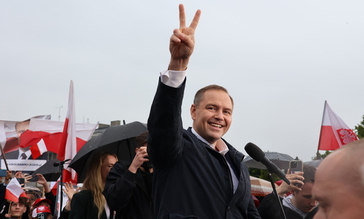 Zdjęcie do W Sochaczewie wygrał Karol Nawrocki