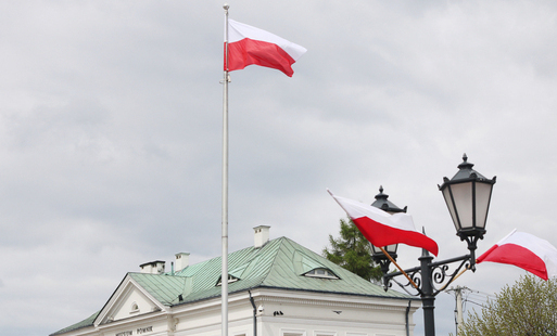 Zdjęcie do Konkurs &bdquo;Biało-Czerwona w Sochaczewie&rdquo; &ndash; uczcijmy razem Narodowe Święto Niepodległości!
