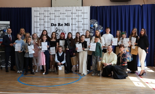 Zdjęcie do Po raz dziewiąty "Do-Re-Mi"