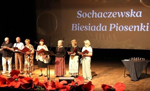 Zdjęcie do Cała scena dla senior&oacute;w