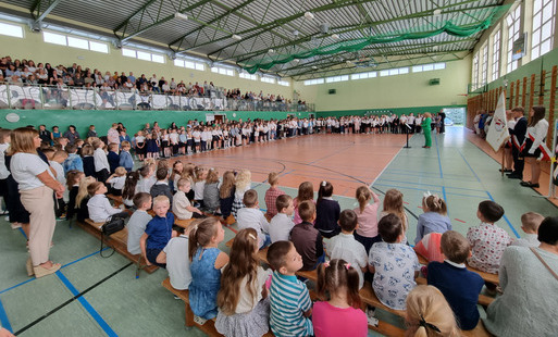 Zdjęcie do Koniec wakacji, czas wr&oacute;cić do szkoły