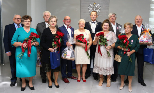 Zdjęcie do Pięć par świętowało małżeńskie jubileusze