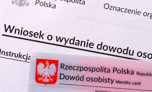 Zdjęcie do WAŻNE! W dniu 28 grudnia wniosek o dow&oacute;d osobisty będzie można złożyć tylko do godziny 12:00